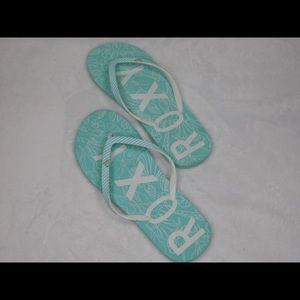 Blue and white Roxy Sandals